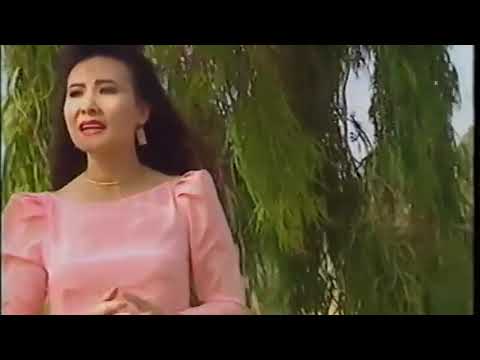 Thể hiện bởi Thiên Trang