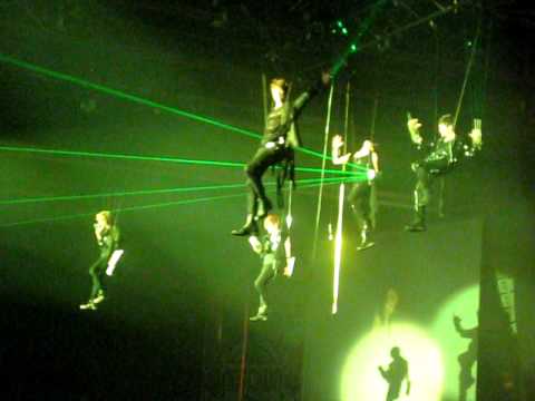 [Fancam] 110610 Shinee Lucifer @ SMTown Live in Paris