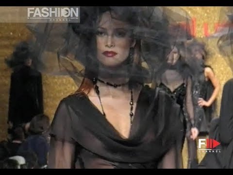 EMANUEL UNGARO Fall 1994/1995 Paris - Fashion Channel