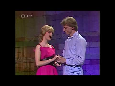 Iveta Bartošová a Petr Sepeši - Červenám (1984)