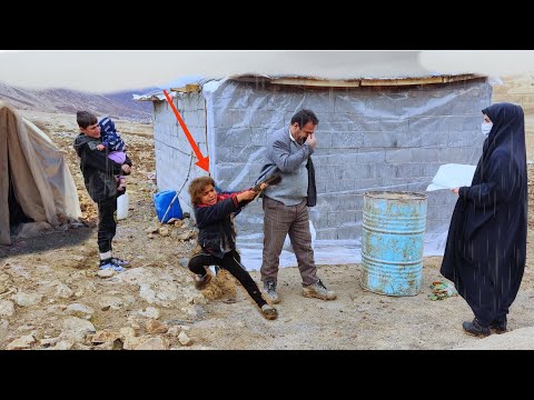 The cold embrace of the shelter "tearful eyes" the return of the father behind bars