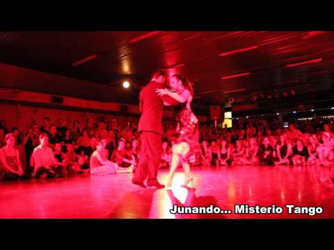  Javier Rodriguez  and  Virginia Pandolfi  are  dancing  to  the  tango  "  Gallo Ciego  "