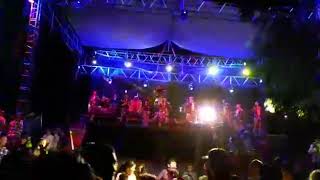 El bronco y su banda la traicionera 2017