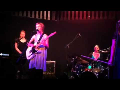 Hannah Curwood and the Good Girls - Watch the Dog Grow Old