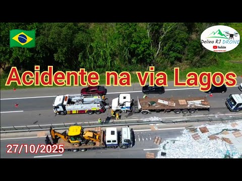 Acidente na via Lagos #drone #riobonito #imagemaerea 