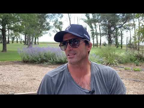 download lagu mp3 mp4 Adolfo Cambiaso, download lagu Adolfo Cambiaso gratis, unduh video klip Adolfo Cambiaso