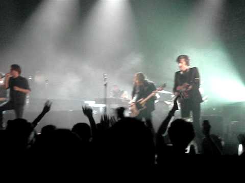 Video thumbnail for Napoleon Says (Live)