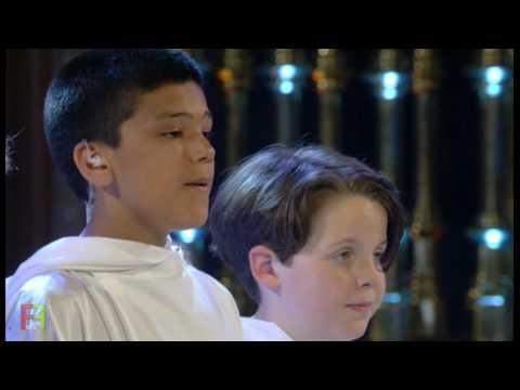 12.Angel Voices - ''Do Not Stand At My Grave And Weep''. ( Libera in concert ).
