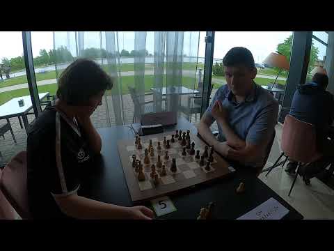 WFM Anastassia Sinitsina - GM Valery Kazakouski | Blitz chess