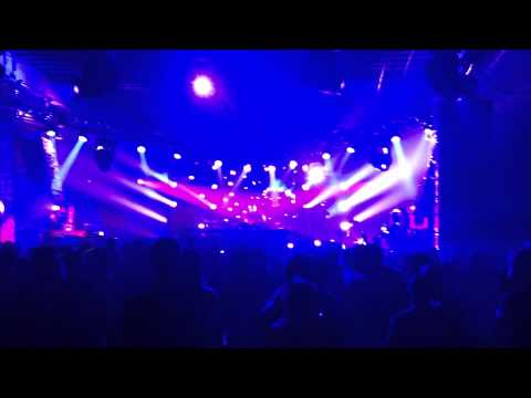 Sean Tyas @ PVD Ice Palace Show Miami WMC 3/24/12 playing John Dahlback - Escape (Sean Tyas Rework)