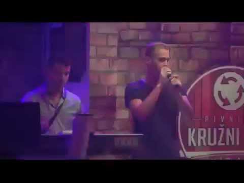 Oko mene sve,kada bi me pitali,zena udata ...(live) - Almir Delalovic