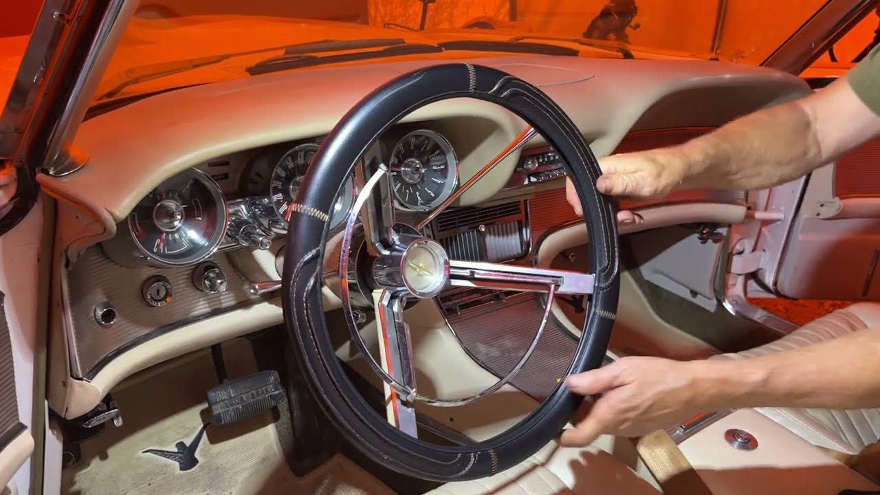 1962 Ford Thunderbird Hardtop Coupe Expires May 1, 2026