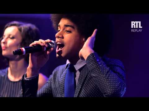 La troupe de la comédie musicale "Résiste" - Résiste