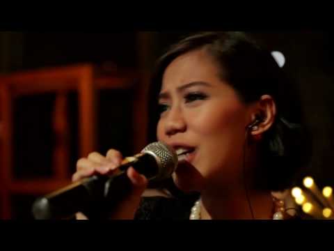 Music Everywhere MLD SPOT - Maliq & D'Essentials - Penasaran *