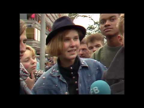 Berliner Abendschau - 07.10.89 - Filmbericht über die Feierlichkeiten zum 40. Jahrestag der DDR