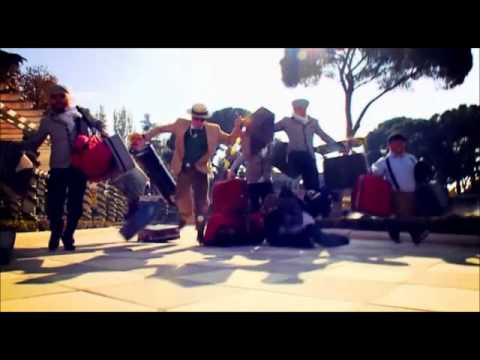 Ca Plane Pour Moi - Jackass 3.5.