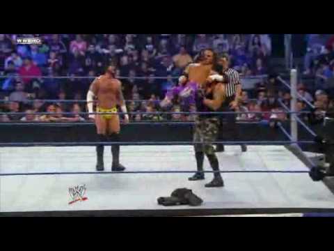 WWE SmackDown 11/27/09 - CM Punk vs Matt Hardy