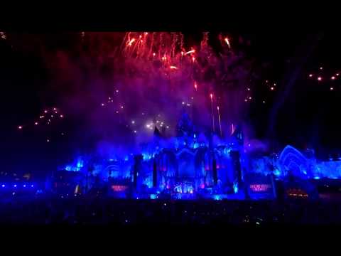 Dimitri Vegas & Like Mike - Higher Place (LIVE @ Tomorrowland 2015 Mainstage)