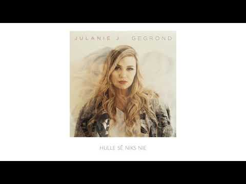 Julanie J - Gegrond [Official Lyric Video]