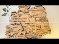 Video Holz 3D Karte von Deutschland mit detaillierter Schnitzerei und Gravur (Handgebeizt - 6XL – Höhe: 100 cm (1 m))