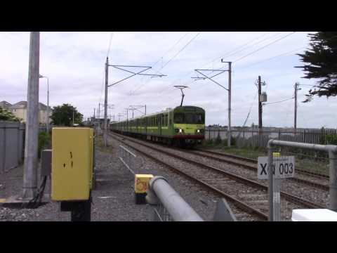 IE 8100 Class EMU - Burrow Road - 28/5/17