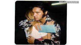 Elvis Presley Rare Photos at the Making of That&#39;s the way it is with fans July 30th 1970