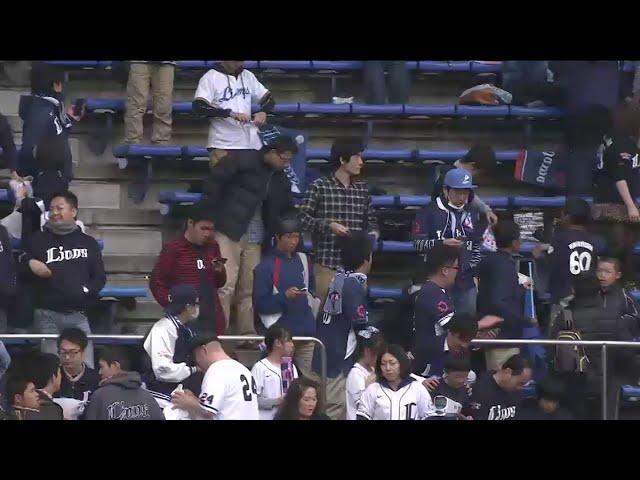 獅子が鮮やかな先制攻撃で連勝 2014/4/2 マリーンズ対ライオンズ