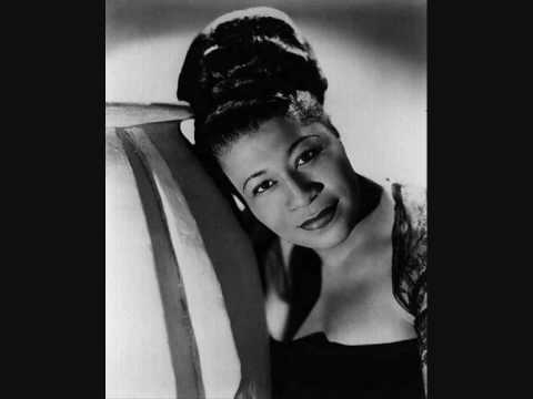 Ella Fitzgerald - Walking by the River