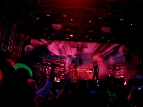 PRODIGY OPENING TUNE @ GLOBAL GATHERING 2009 UK