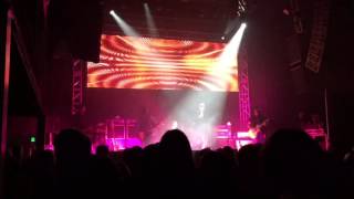 Jason Bonham's Led Zeppelin Experience "Hots On For Nowhere" Live