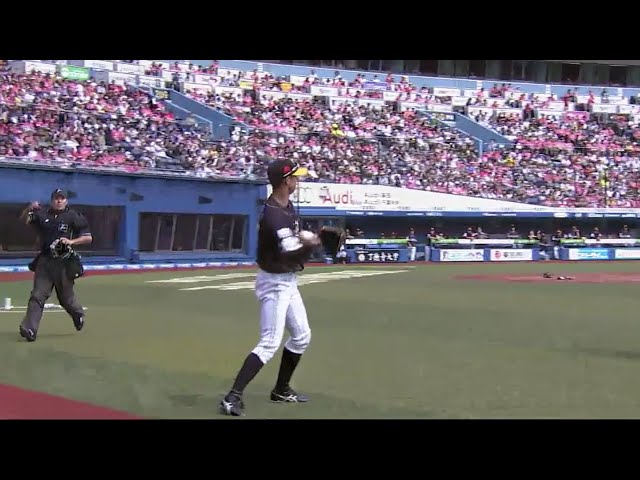 【3回裏】ホークス・福田 広いファウルグラウンドへ飛んだ打球を好捕!! 2018/5/19 M-H