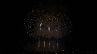 【4KHDR】大曲の花火　2025　スペシャルスターマイン(1つ目)　第97回全国花火競技大会　Omagari Fireworks
