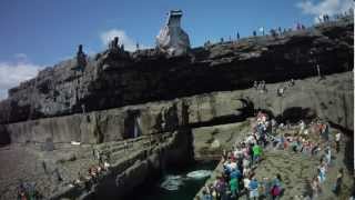 preview picture of video 'Red Bull Cliff Diving Inis Mór Ireland'