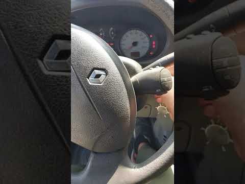 Загорелась спираль и значек SERV на приборной панели Reno Kango.