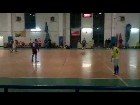 Montecalvoli C5 - Giovanile Montecalvoli 4-5 derby coppa Italia 2010