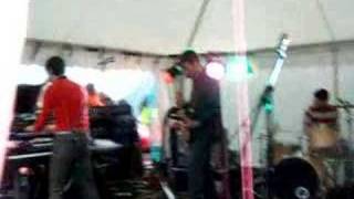 Franz Ferdinand - Turn It On (Live)