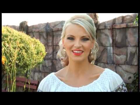 Ghita Munteanu si Lena Miclaus   Se duce tineretea mea   noiembrie 2012