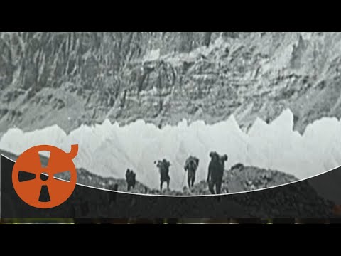 1953 - Triumph auf dem Mount Everest