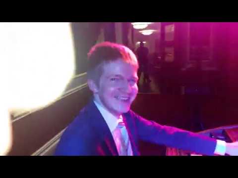 Florian Hutter hands close up My Way and New York