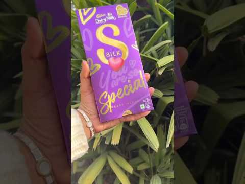 #dairymilksilkheartblush 😁😁💗💗💗🙌🏻🙌🏻#chocolate #diarymilk #chocolatebrand