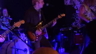 Wavves - Bug (live at Scoot Inn SXSW &#39;13)