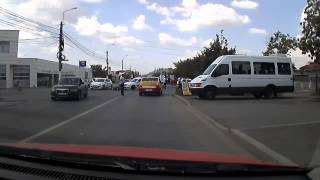 preview picture of video 'Accident Sos Berceni - Moto B707PTM cu Dacia Logan MCV'