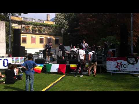 Camp Lion - Meno di uno Zero - Live a Trento