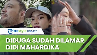 Cita Citata Diduga Sudah Dilamar Didi Mahardika, Pamerkan Cincin Tunangan di Jari Manis