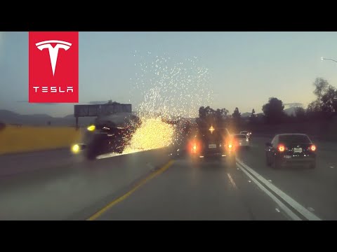 KECELAKAAN MEMBUAT MOBIL TERBANG | KISAH TESLACAM 126