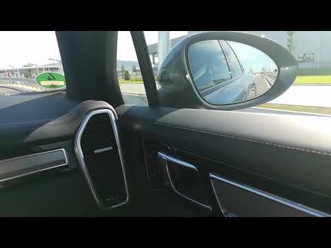 Jazda v porshe cayne -  den otvorenich dveri vo volsvagen