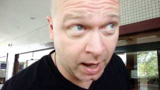 Michael Kiske singing Elvis