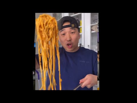 Kimchi Pasta Recipe - 김치 크림 파스타 레시피