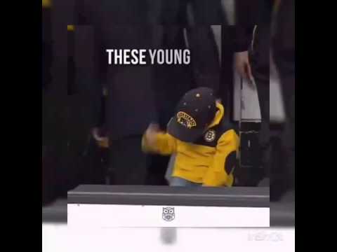 Crianças conhecendo seus idolos.