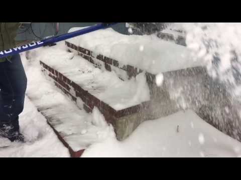 Snow Joe Back Saving Snow Shovel Review Model SJ-SHLV01